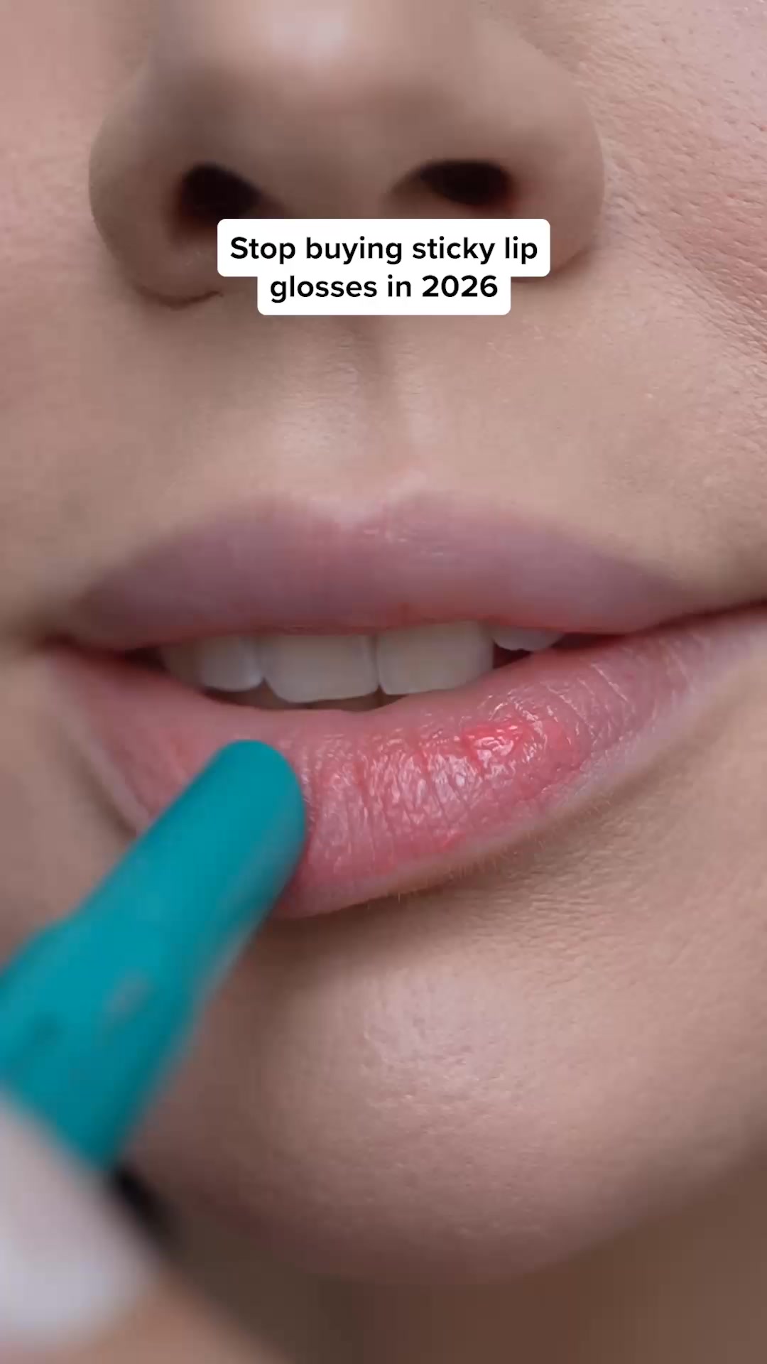 Tired of dry lips? Introducing EmpowerGloss™ Ultra-Glossy Lip Serum, the non-sticky gloss with the hydrating power of a serum. 💋