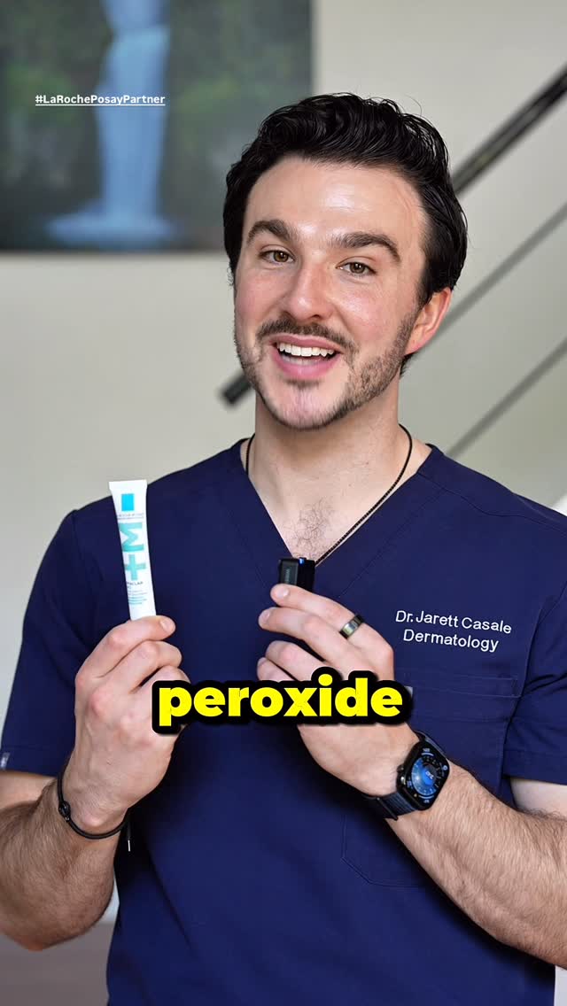 #LaRochePosayPartner Treat acne like a derm with the ingredient for crushing acne - benzoyl peroxide
#LaRochePosayUSA @larocheposayusa 
#Acne #Skincare #Effaclar