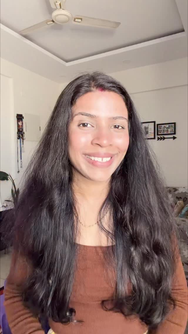 Glass hair in just one wash ✨

Using the mCaffeine Glass Hair Wash Duo – Shampoo & Conditioner Set for that smooth, frizz-free and shiny finish for up to 48 hours 💁‍♀️ @mcaffeineofficial 

Luxury fragrance, anti-frizz fo