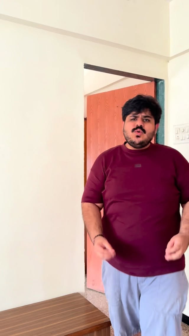 “POV: You upgraded your outfit without buying new clothes.”
The wardrobe hack every man needs !! 

@damenschofficial #hack #plussizefashion