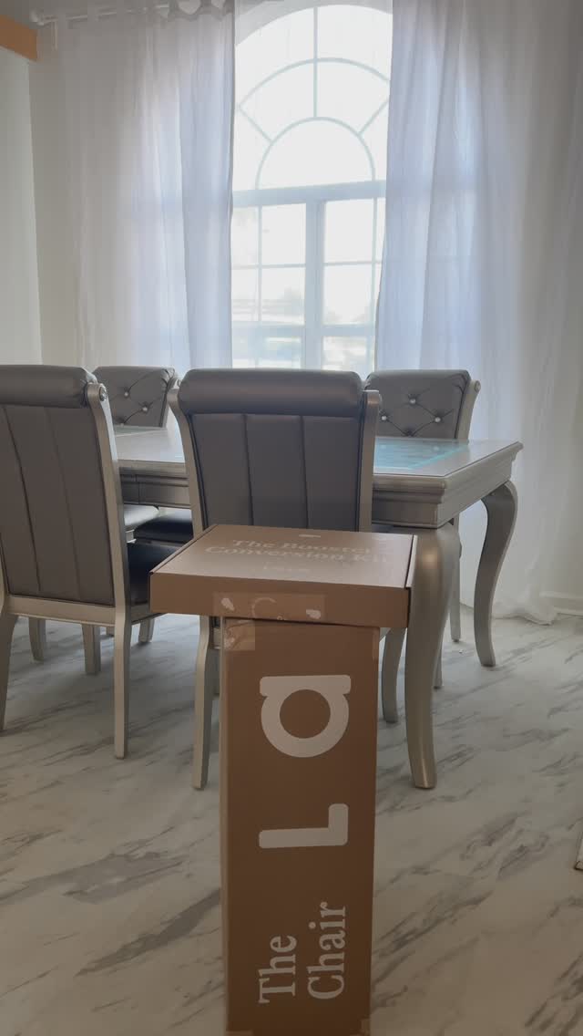Amo mi high chair , facil de limpiar , puedo utilizarla de diferentes maneras y crece con ellos.

Aqui les dejo mi codigo: DIANA1HERRERA

#lalofam #lalopartner #babyhighchair #babyfinds #newmom