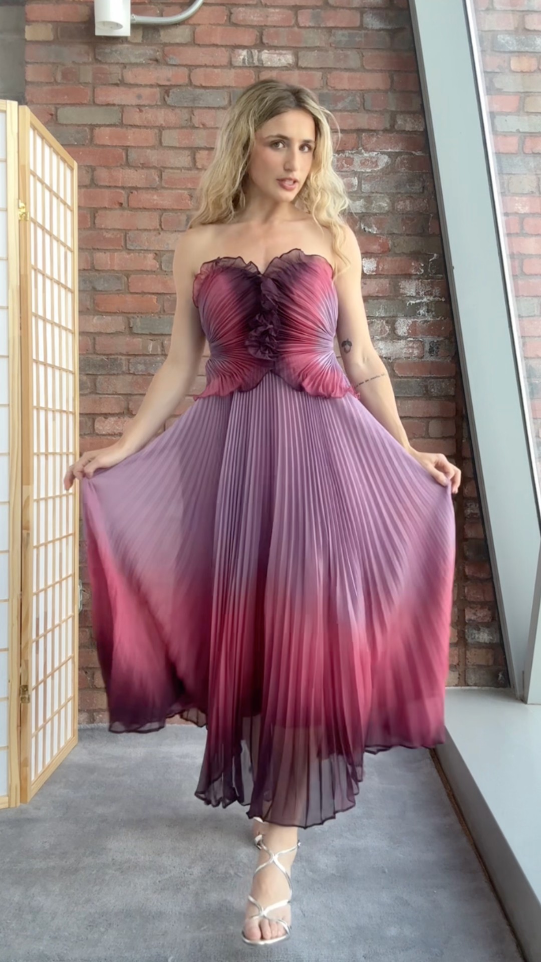 Which dress should @abbyorons wear to her brother's wedding?!