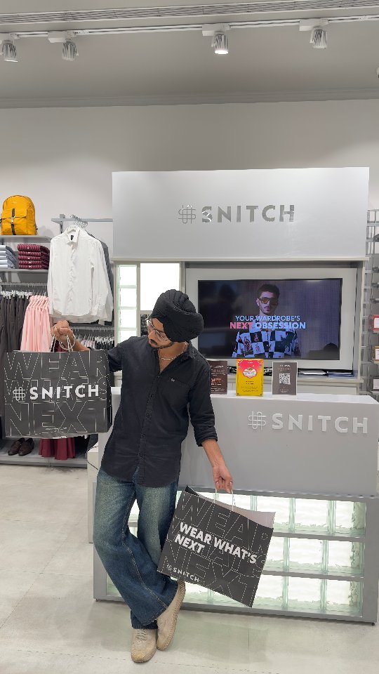 Found this store & honestly… worth it 🔥
Premium fits, clean accessories & amazing perfumes everything on point 💯✨
@snitch.co.in @thesnitchsquad

📍 Snitch Store
FF-31, 1st Floor, Panchpakhadi, Eastern Express Highway, Tha