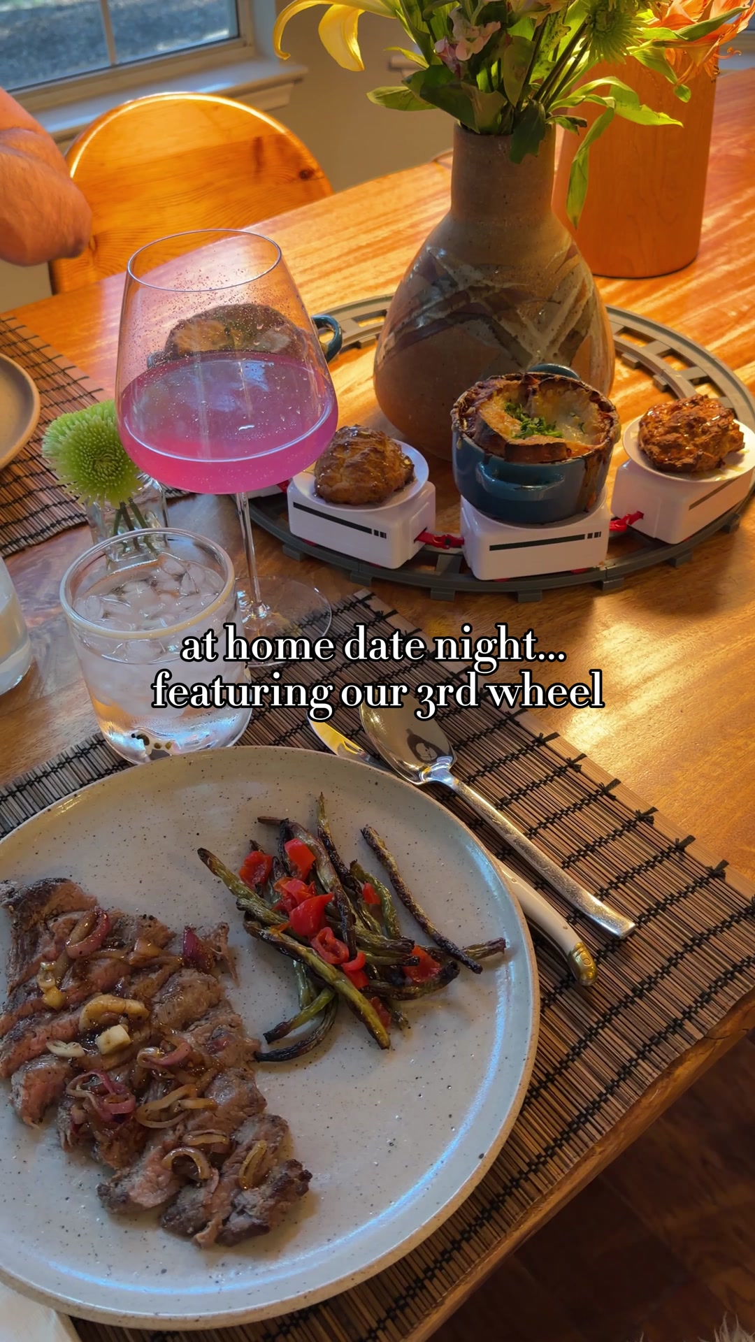 At Home Date Night 🤍 Steak night sponsored by Blue Apron… French Onion soup train and all! 🚂

As 2 working parents, getting meals like this on the table can be a struggle. Luckily, Blue Apron makes it easier for us and w