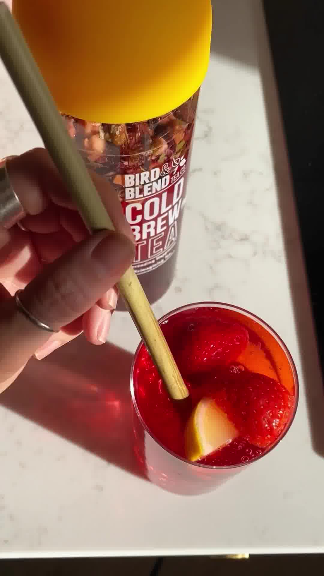 Strawberry Lemonade Tea 🍓 🍋