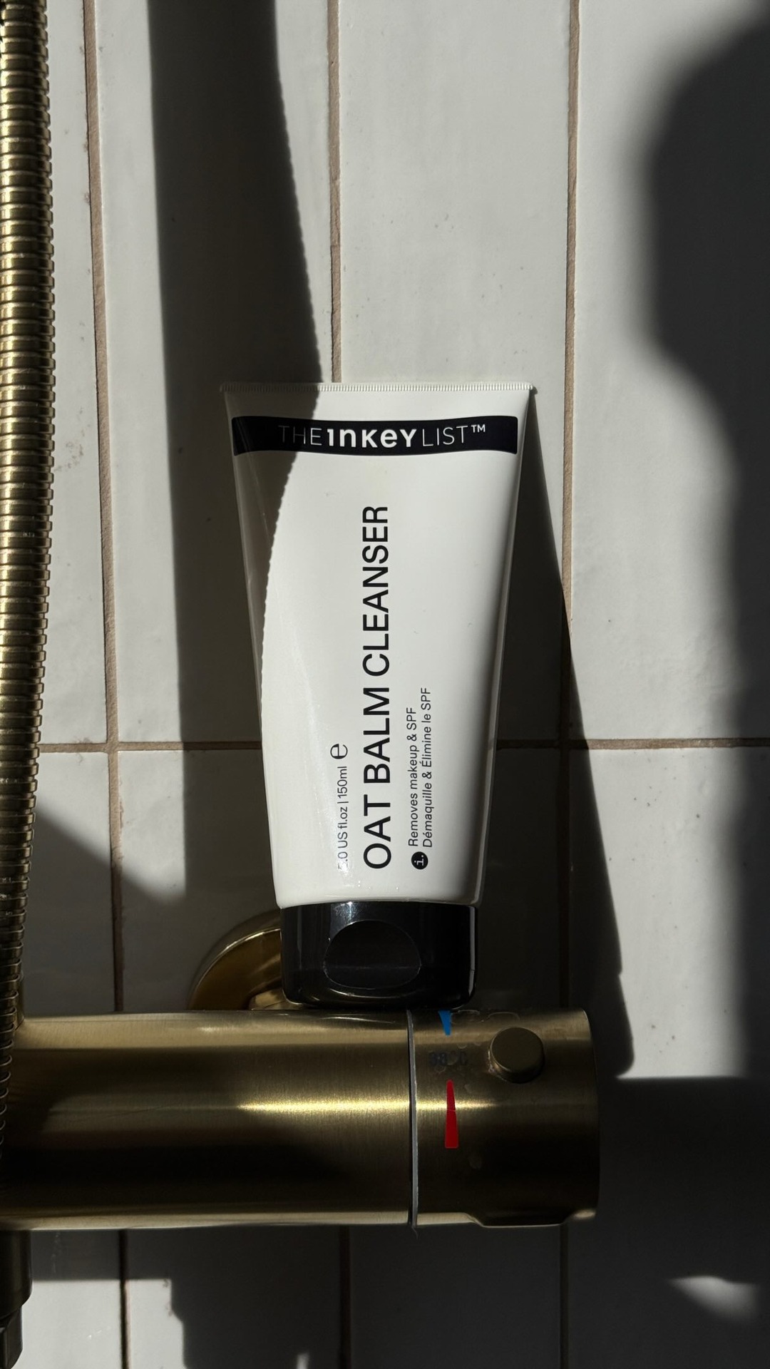 Petition accepted. You asked us to change the Oat Balm Cleanser packaging… so we did! 

Mark explains what has changed 👀