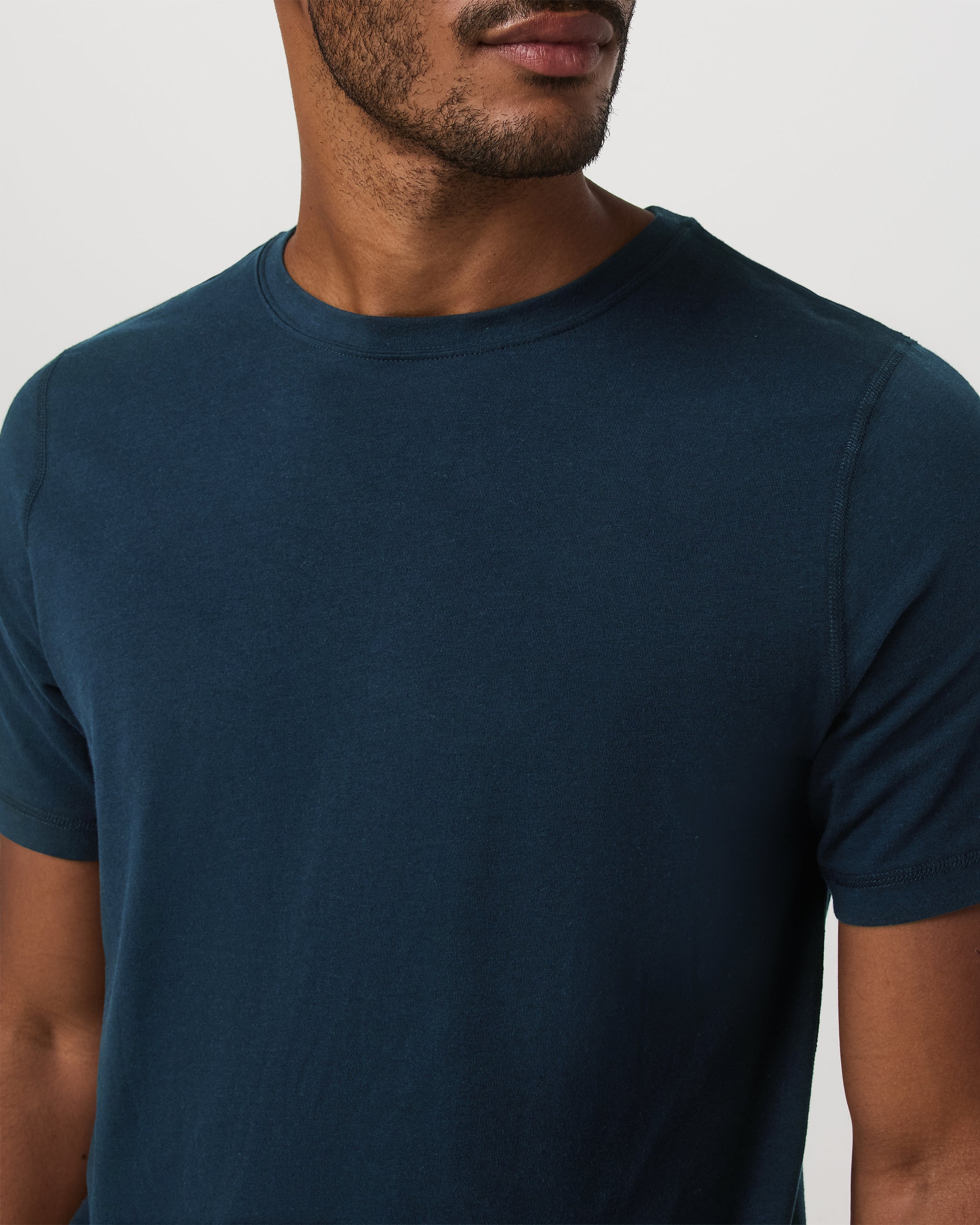 Made to move, with maximum versatility. Vuori makes getting dressed the easiest part of your day.