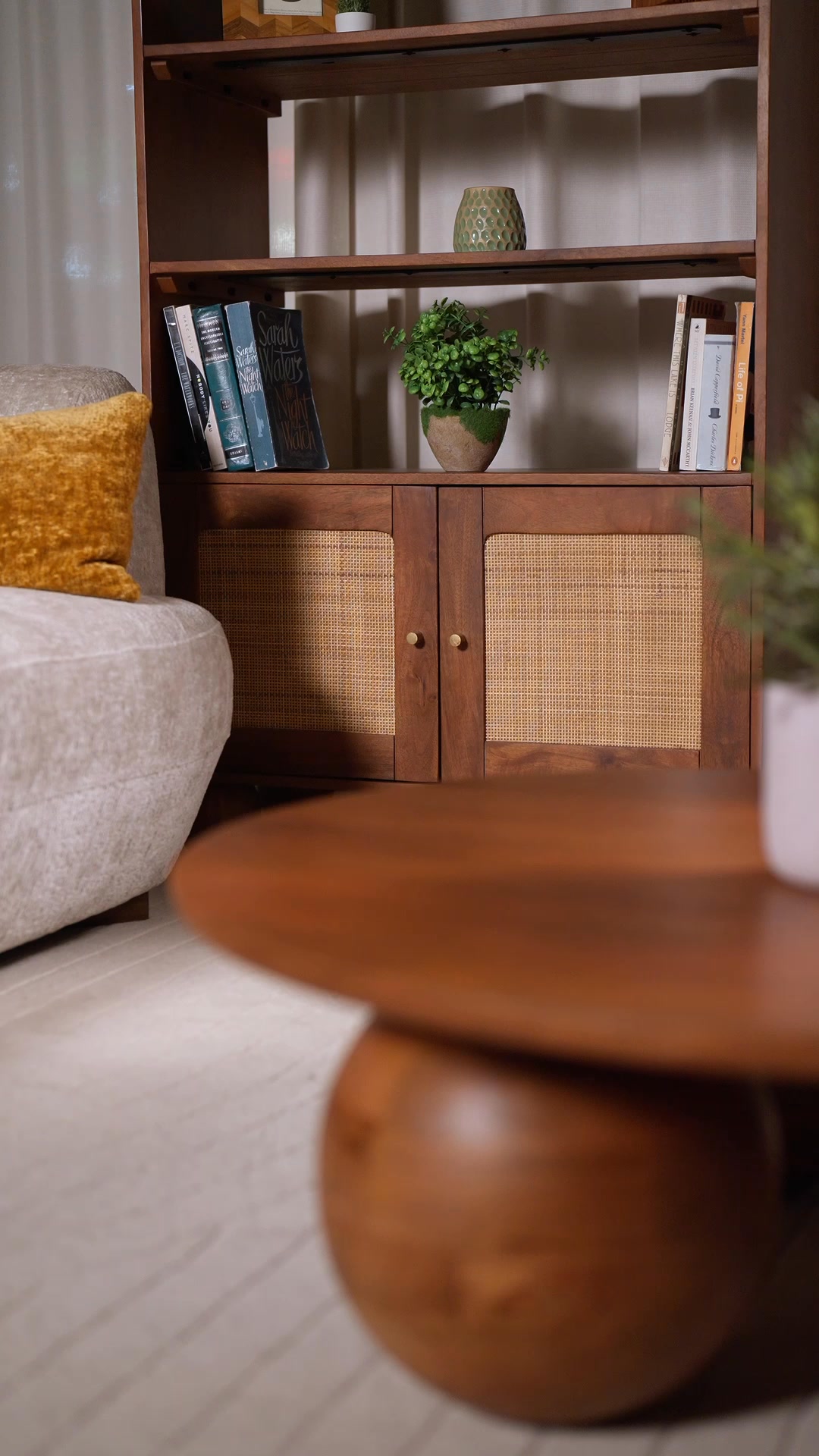 New Astra collection by Urban Ladder 💫 Featuring bold, statement designs and luxe materials in sofas, dining, beds and more.