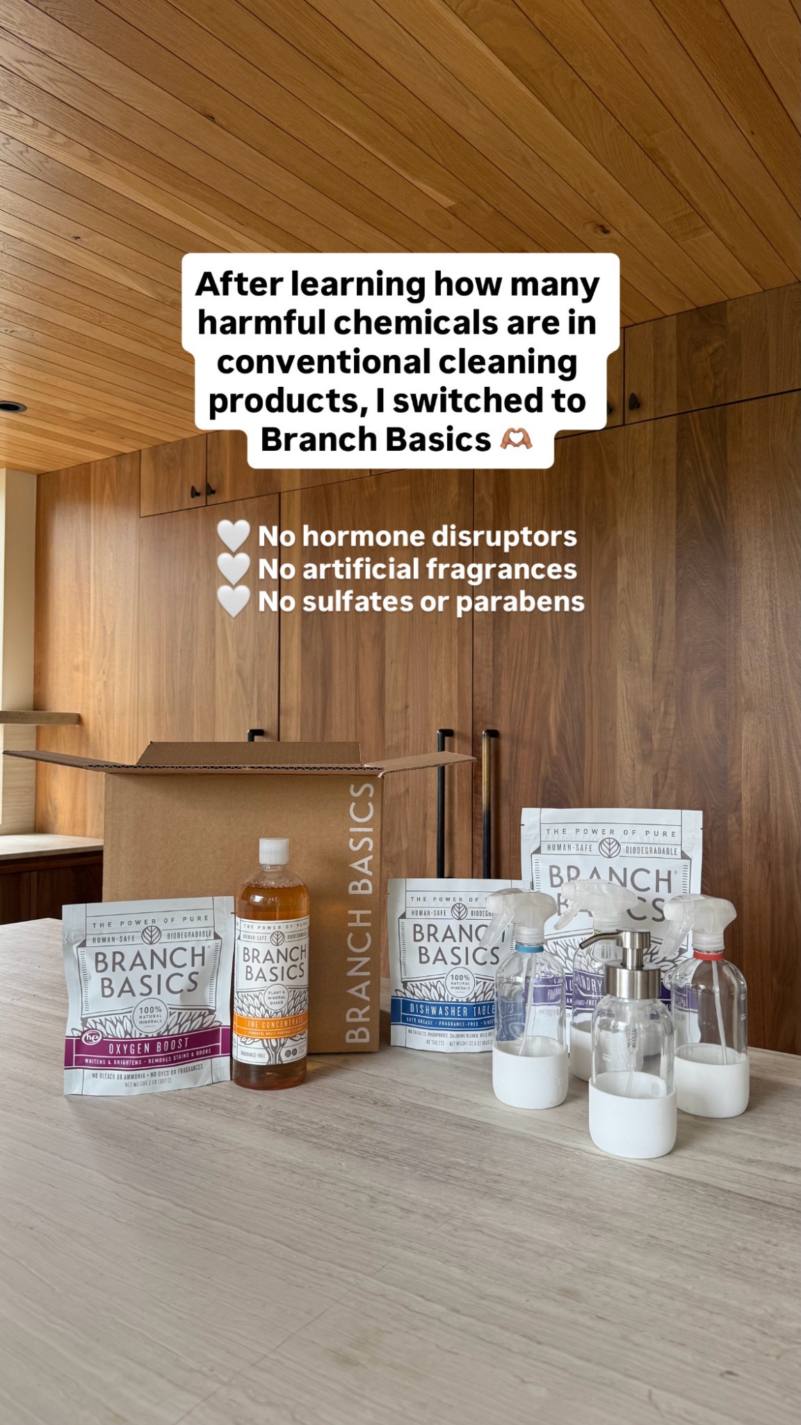 Did you know cleaning products are some of the most toxic products we use on a daily basis⁉️ That's why we've set out to create human-safe cleaning products for you & your entire family 💛 Our formulas are free from:
✖️ S