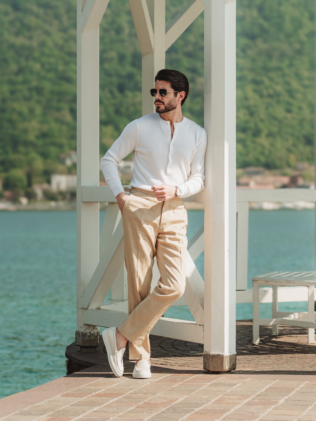 Lake days are finally back 😎 What's your take on this look?