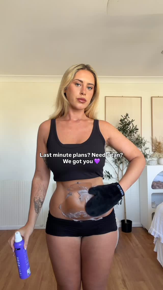 Say goodbye to orange and yellow undertones and hello to a violet based tan 👋🏼 💜⁠
Our NEW Deep Violet Express is your fastest route to a rich, deep tan.⁠
⁠
balibody #selftan #faketan
