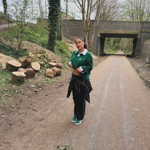 Walks hit different when you feel good in it @boohoomanofficial #ad
