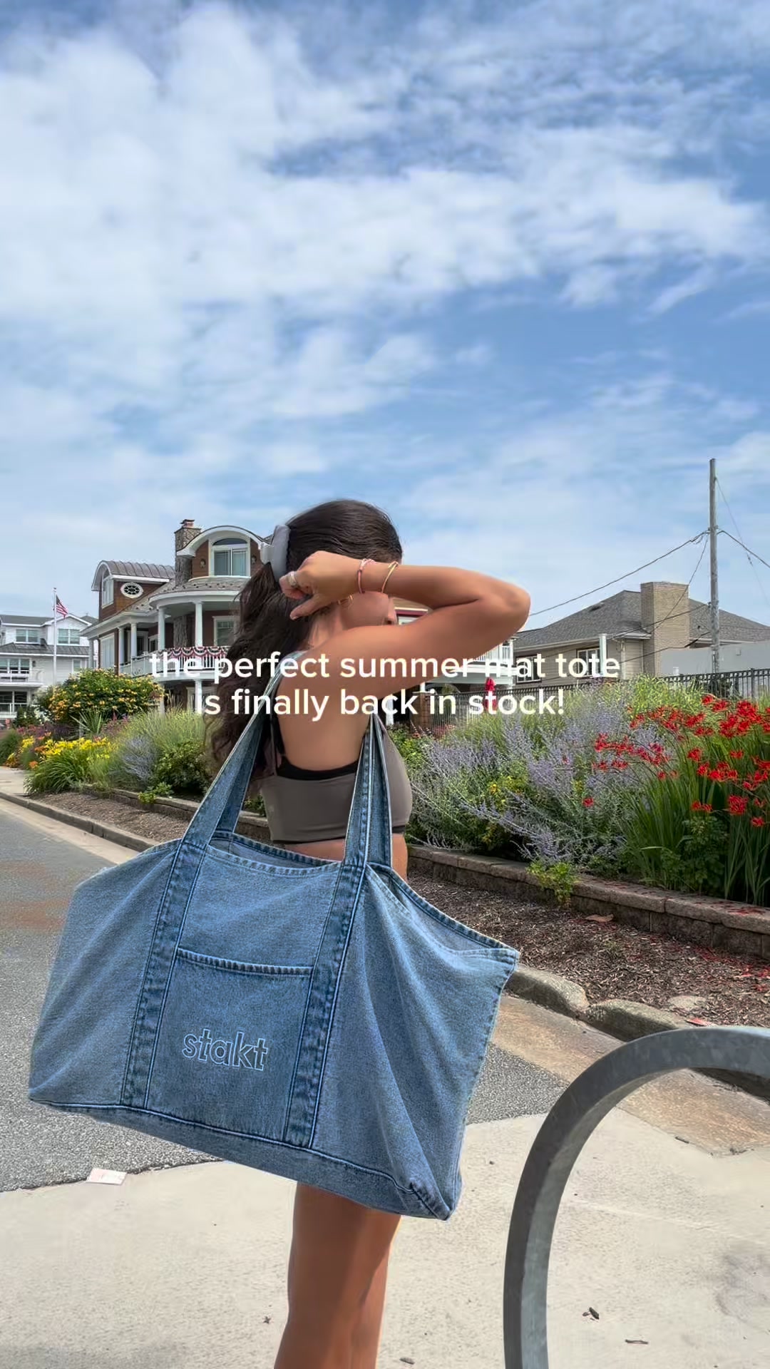 Carry Your Stakt Tote Anywhere