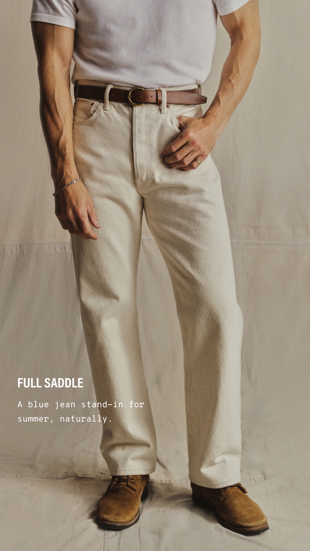 A wide-open leg and a wide-open range in natural seeded selvedge from Kaihara, Japan.