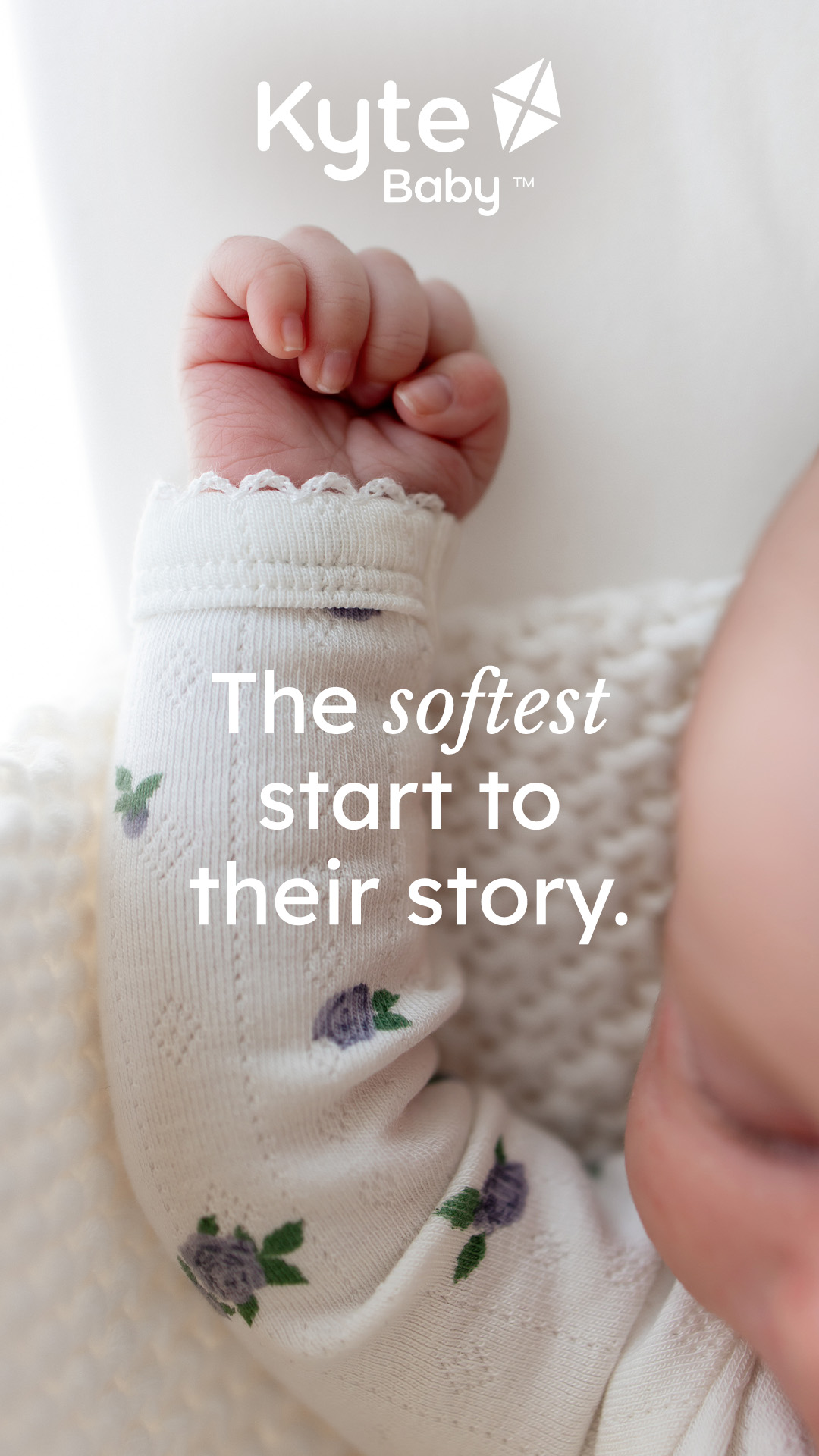 💕 The first days are filled with quiet moments you’ll never forget—wrap them in comfort that feels just as gentle