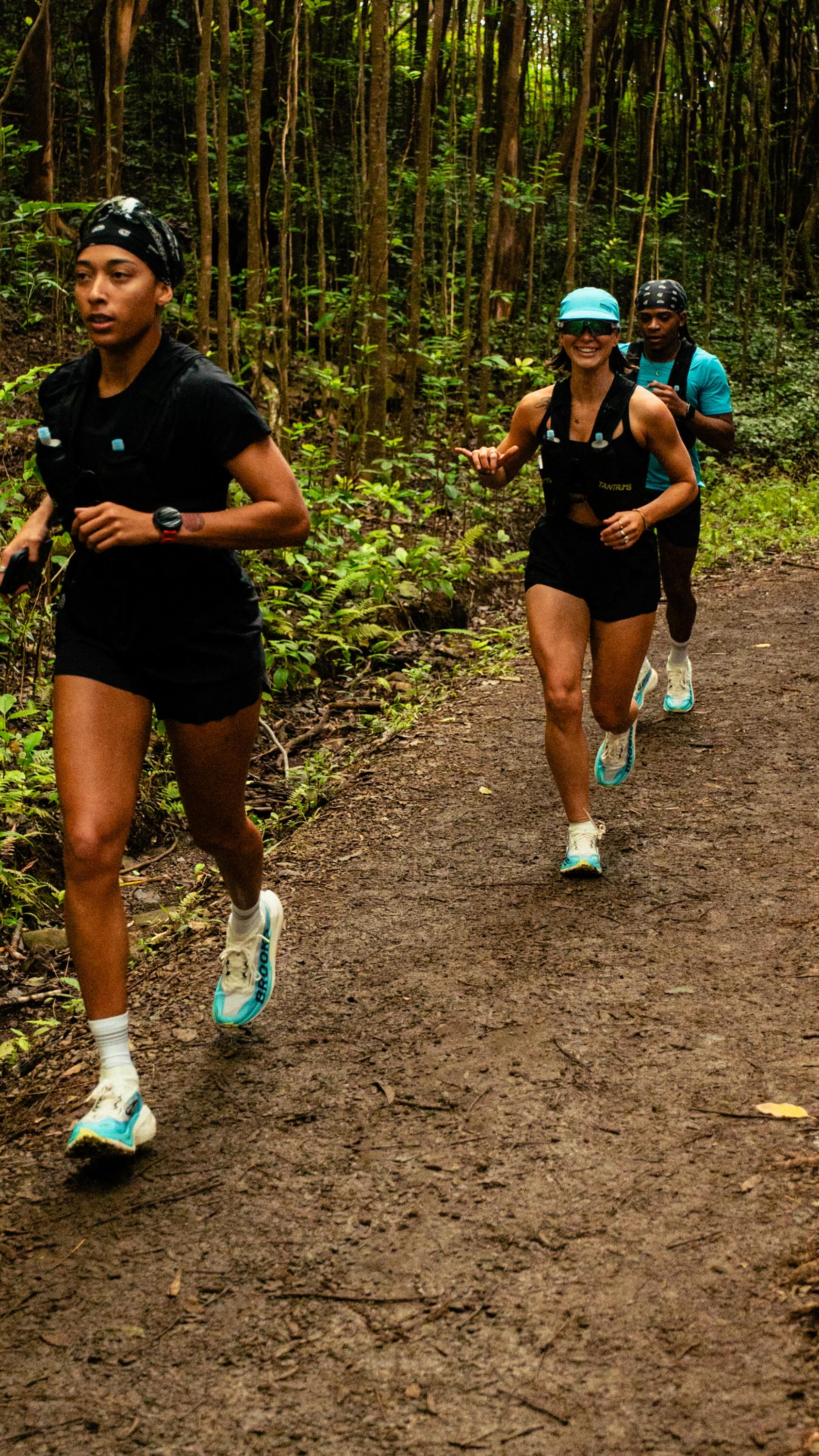 Here in Maui with @brooksrunning, putting the Cascadia Elite to work on technical terrain.

These shoes are performance minded. Lightweight underfoot, protective when the trail gets unpredictable, and efficient when the 