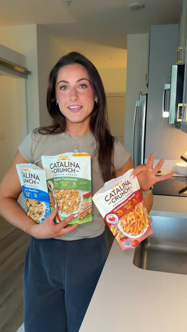 Just found my new cereal obsession at Whole Foods and it actually helps my goals instead of ruining them

Protein + fiber = staying full longer, fewer cravings, and not thinking about snacks every 10 minutes 🙃

The Straw