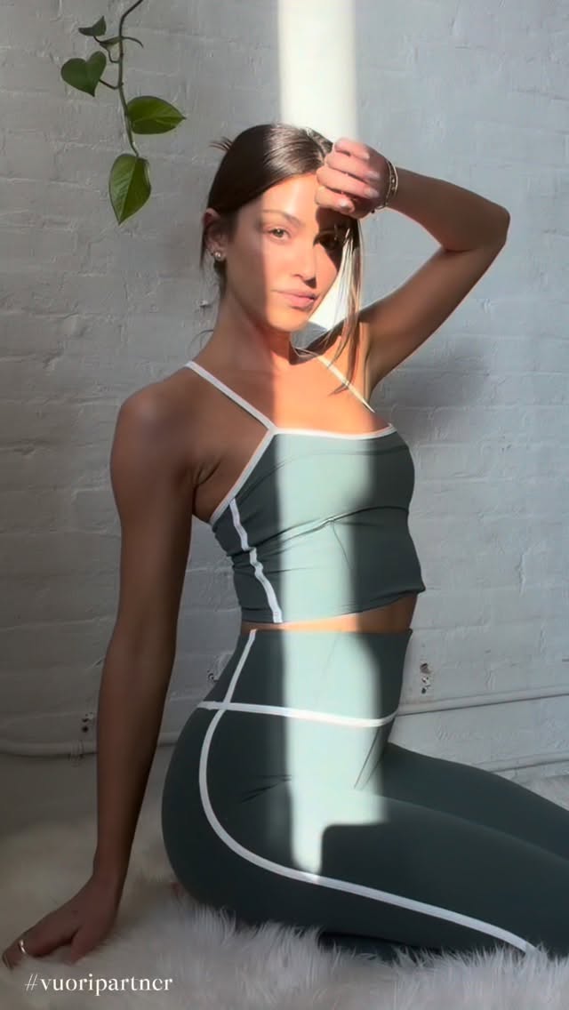 movement is medicine 🌱 #VuoriPartner 
nourishing the body with intentional movement 
in All The Feels vuoriclothing in Agate Green