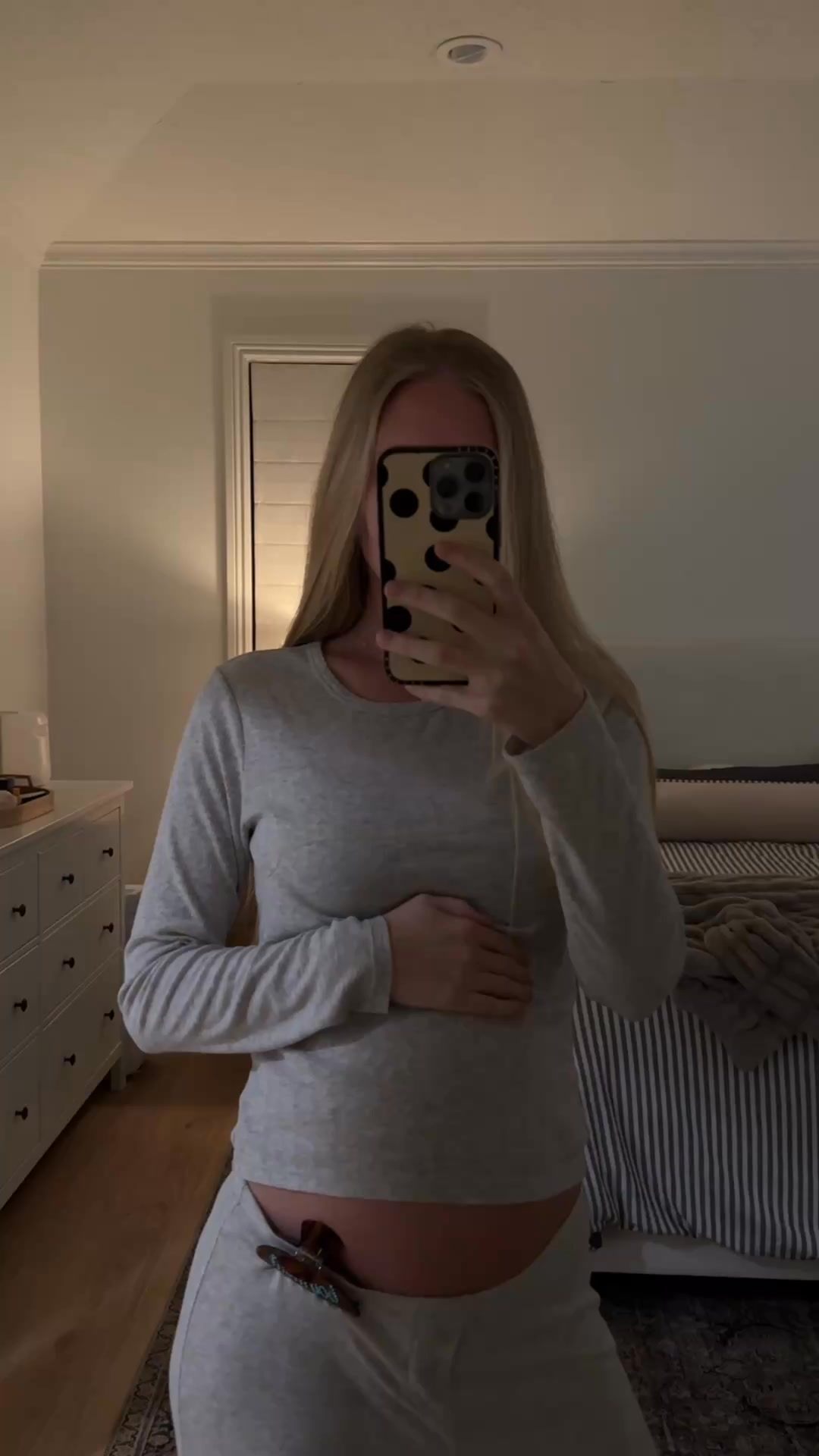 My second trimester nighttime routine: clean house, cozy drink, and my Perelel prenatal pack. 🤍 

I love that they’re designed for each trimester and formulated by leading OB/GYNs, so I feel confident I’m getting exactly