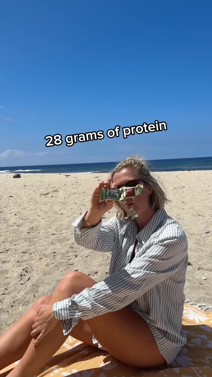 28g of Protein. 150 Calories. 0g of Sugar.