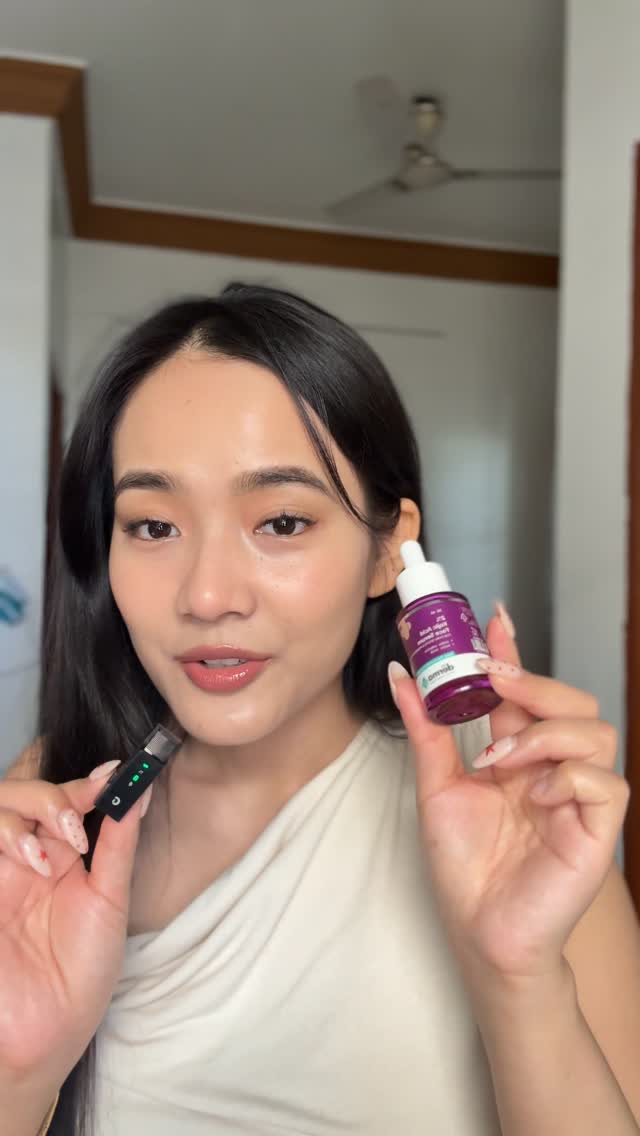 Clear, steady fading > overnight miracles.

This is the first kojic serum that actually made my dark spots look lighter with time. ✨ @thedermacoindia 

[2% Kojic Acid • Alpha Arbutin • Deep penetration formula • Melanin 