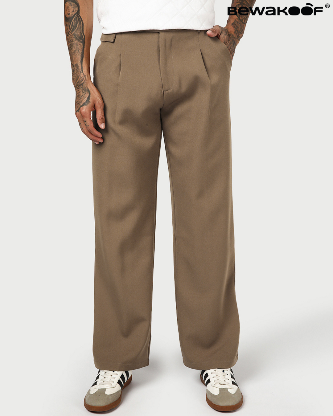Still wearing basic pants? Switch to premium fits that elevate your look. Flat ₹100 OFF. Use code PANT100.