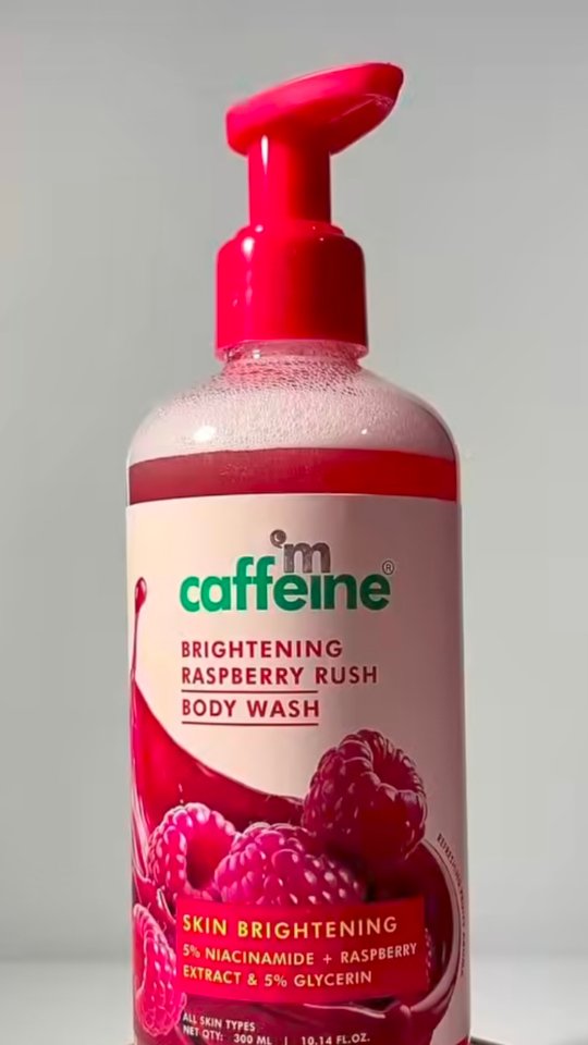 Turn everyday showers into a berry-fresh ritual 🫐🍓🫧 mCaffeine Raspberry Body Wash deeply cleanses skin, boosts brightness, and delivers long-lasting freshness powered by caffeine for radiant daily body care 🚿✨

[ bodycar