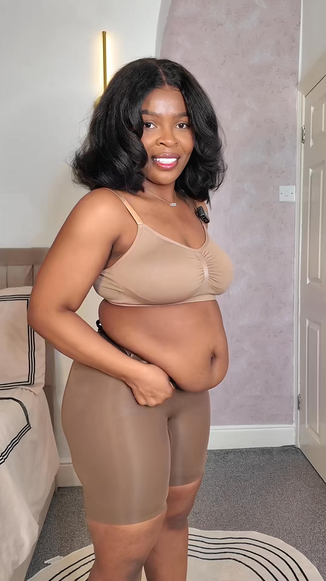 Get a Flatter Stomach in Seconds