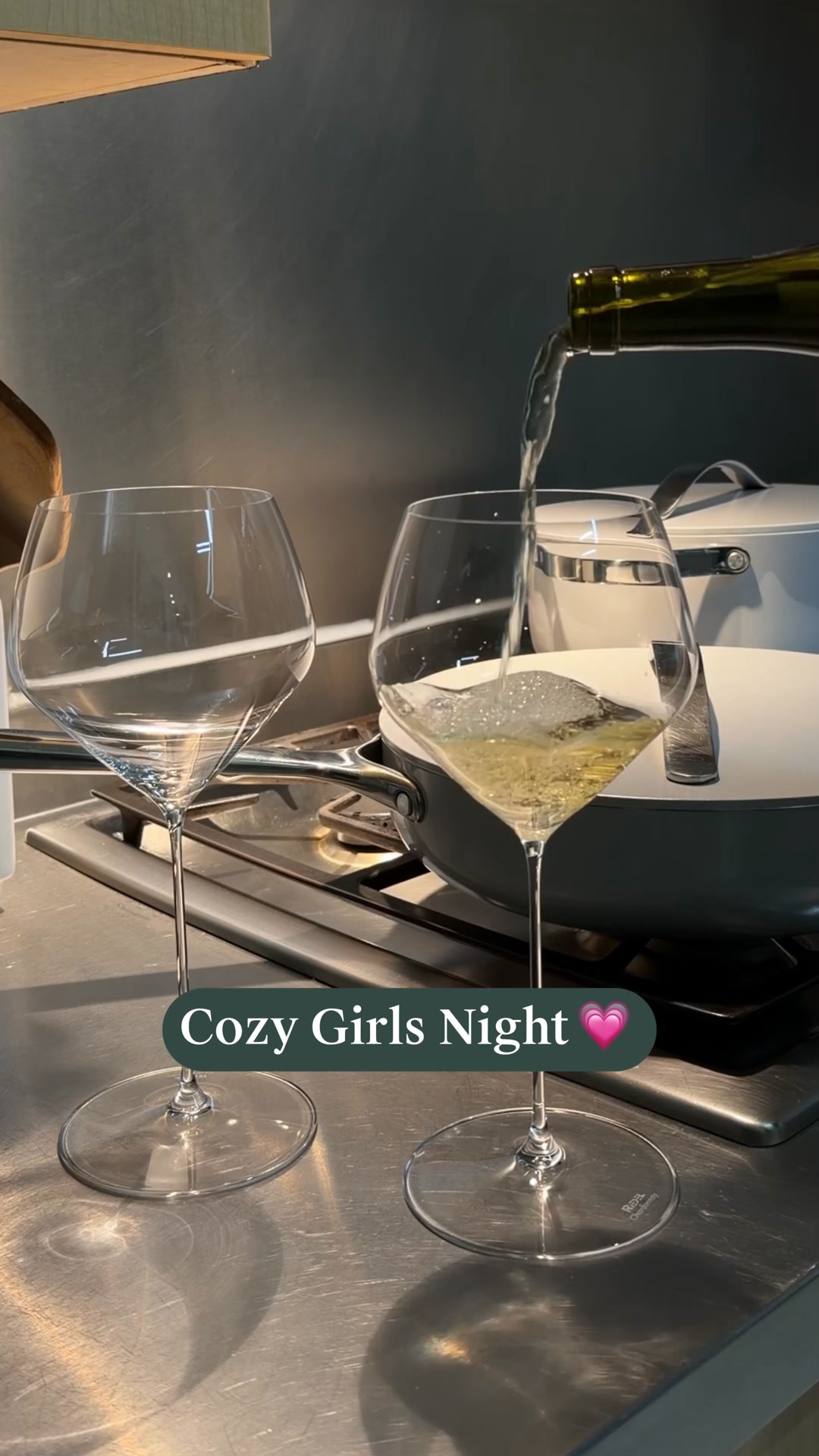 My favorite nights are the ones spent cooking at home with friends. Caraway’s ceramic cookware makes the whole meal effortless—from stovetop to cleanup.
