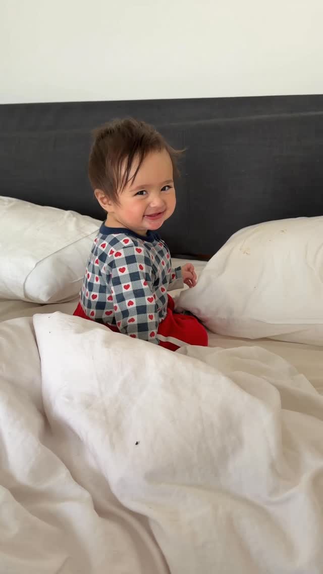 A million decisions a day… feeding her doesn’t have to be one of them!!! @littlespoon #littlespoonpartner