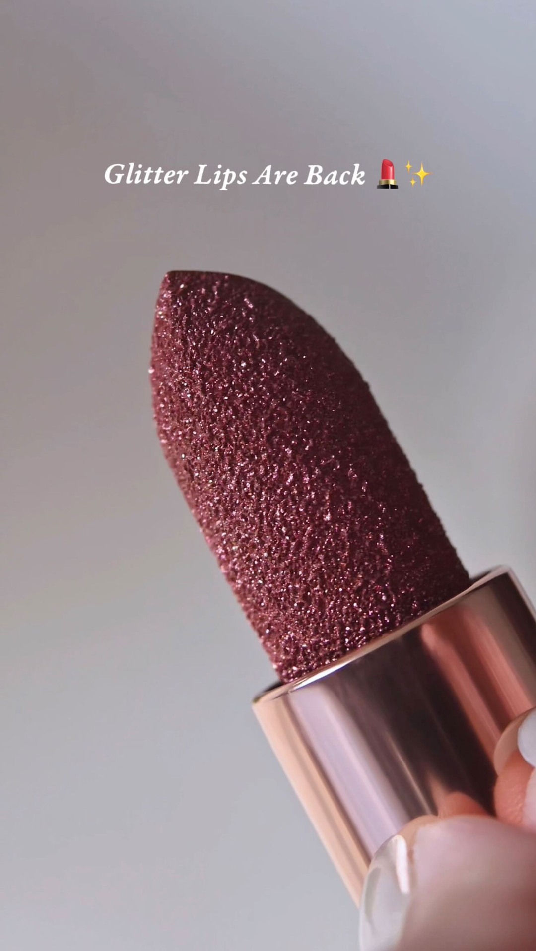 Comment “DM” to get the shade names and links in your inbox 📥 

My new obsession is the @pilgrim_makeup Dubai Bling Glitter Lipsticks 💄Because Asli Bling to Pilgrim Hi dega ✨ 

These are perfect for daily makeup as well 
