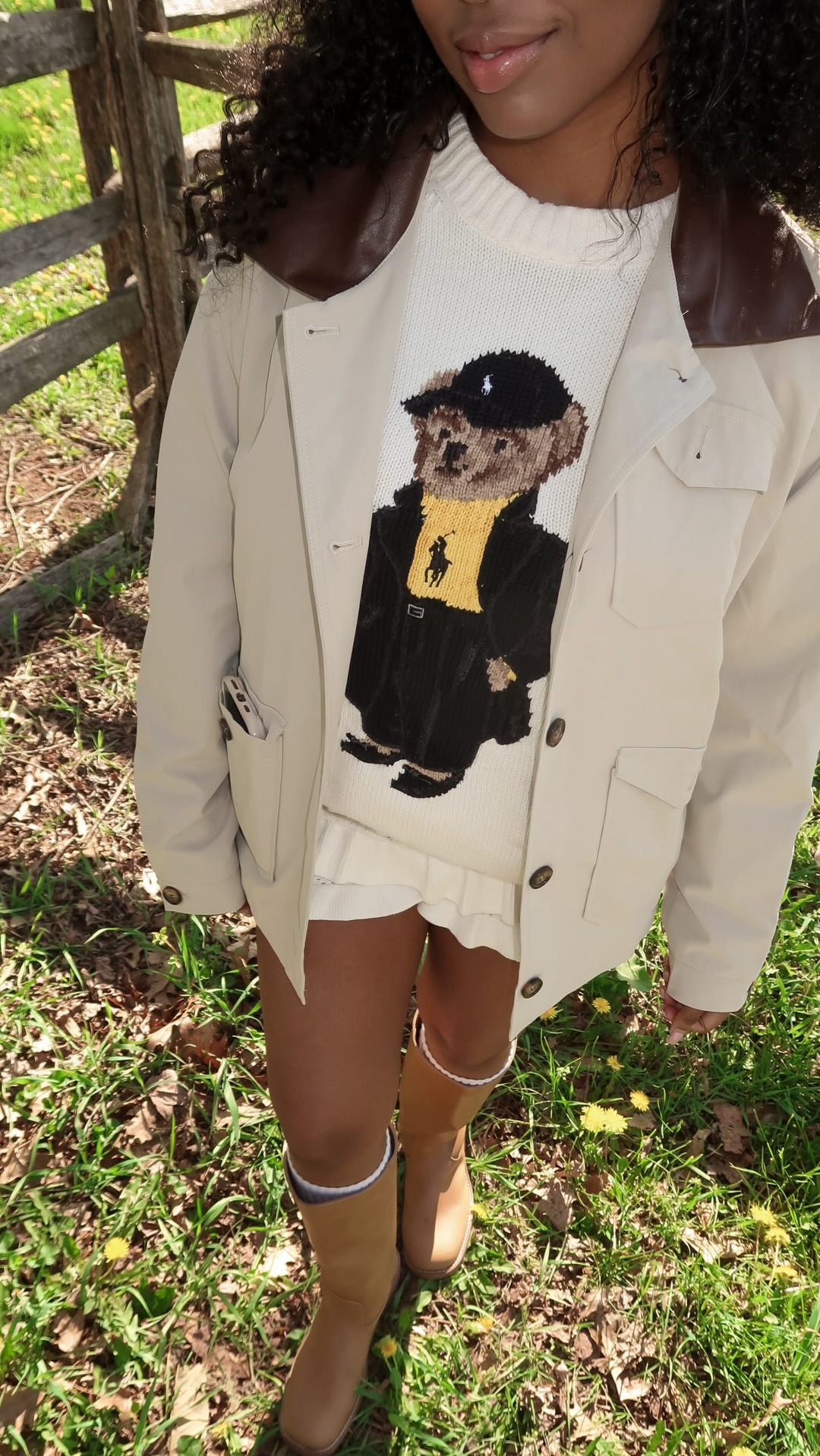 the sweater that makes every outfit look expensive… 🤍 cozy countryside days in this look 🍃
@renttherunway #rtrmuse #rtrpartner

•
•
•
 #ralphlauren #slowlifestyle #countryaesthetic